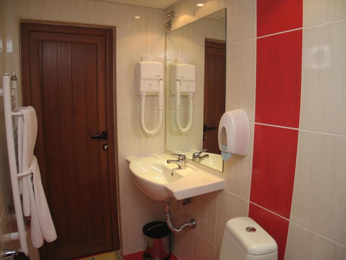 Отель Hotel Jagoda 88 София