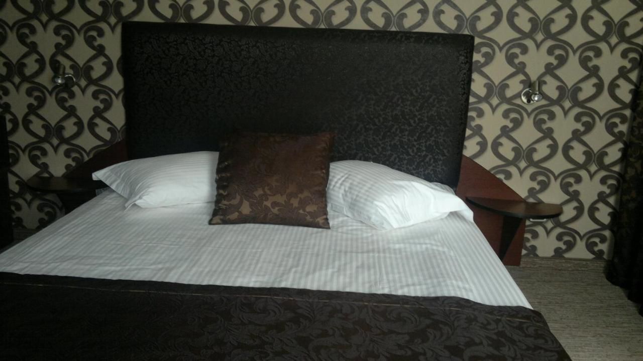 Отель Hotel Jagoda 88 София