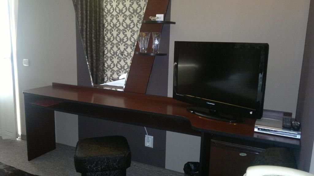 Отель Hotel Jagoda 88 София
