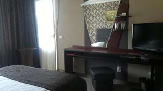 Отель Hotel Jagoda 88 София Двухместный номер с 1 кроватью или 2 отдельными кроватями-12
