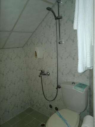 Отель Hotel Jagoda 88 София Двухместный номер с 1 кроватью или 2 отдельными кроватями-20